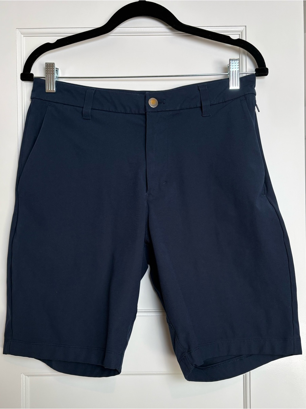 Lululemon ABC Classic-Fit 9" Short in True Navy (30)